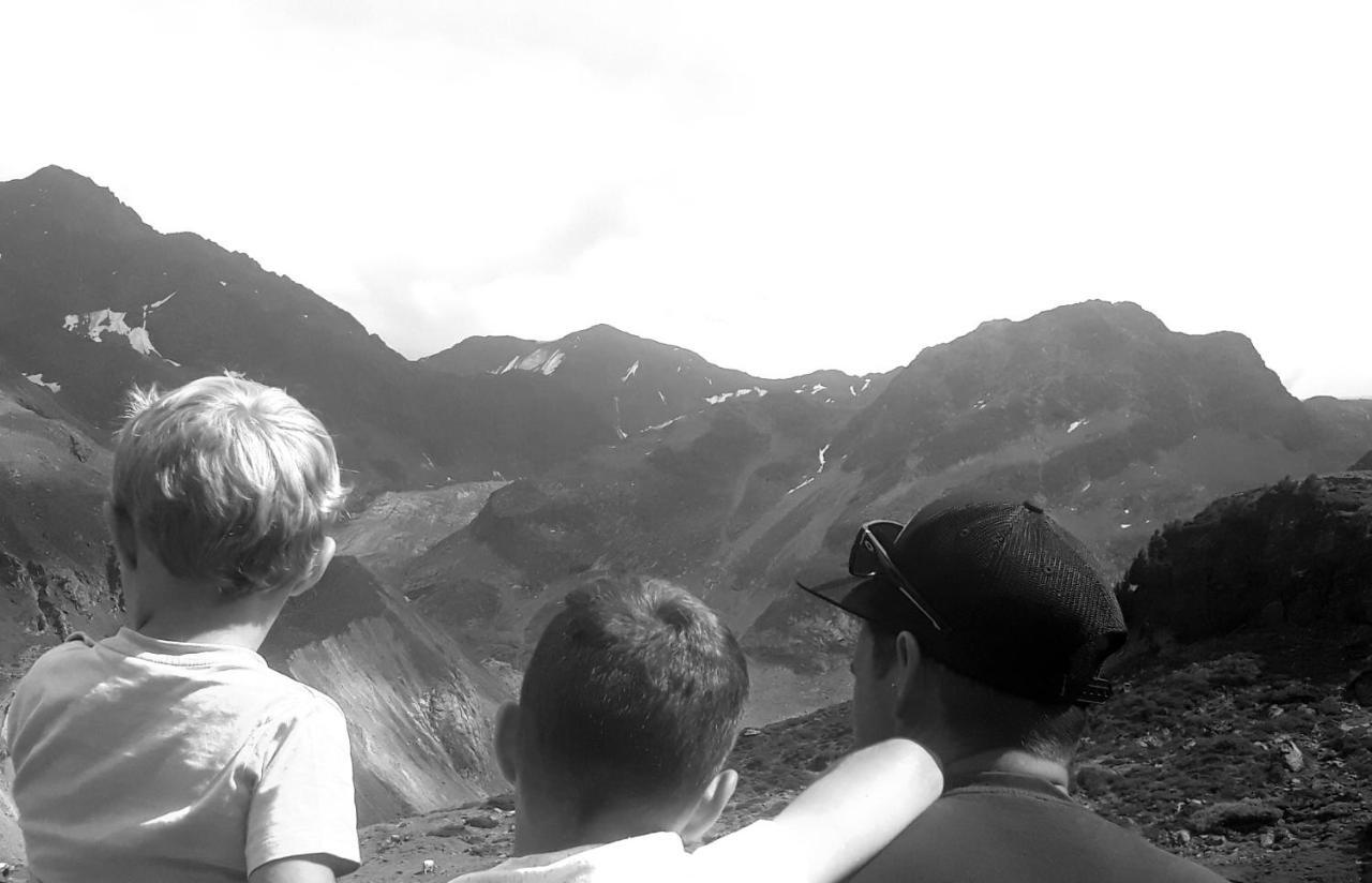 Mooshof Appartement Kaunertal Buitenkant foto